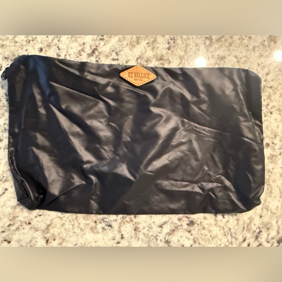 MZ Wallace SMALL SUTTON DELUXE. - Picture 9 of 10